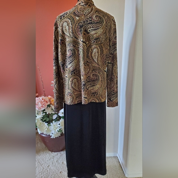 2 Pcs. Cocktail/Party Long Sleeve Jacket & Long Black Dress - Picture 3 of 13